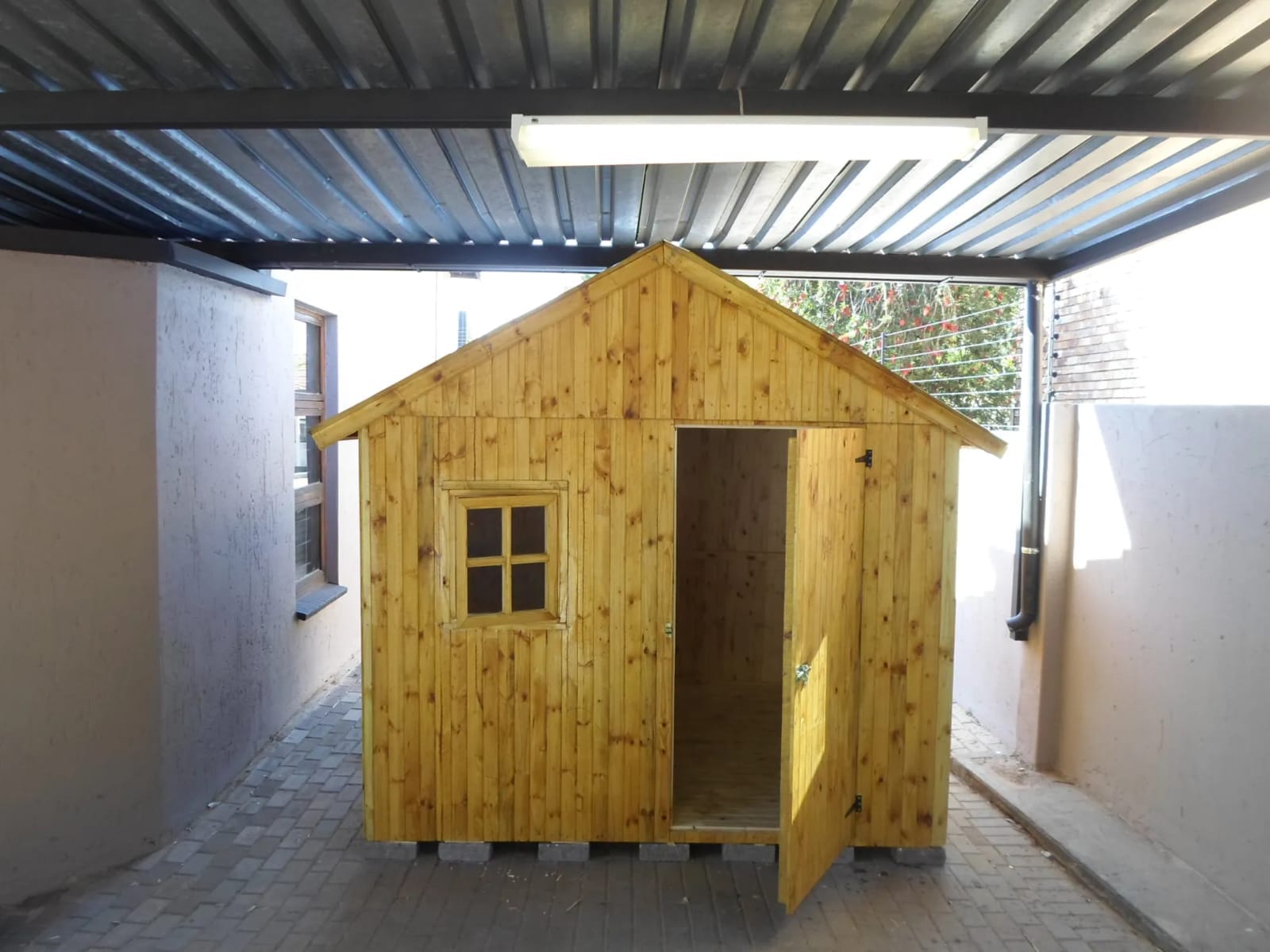 Tool Sheds — photo 3